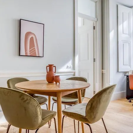 Private Bedrooms In The Heart Of 招待所 Lisboa